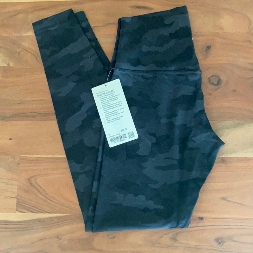 Lululemon leggings never worn with tags still on!